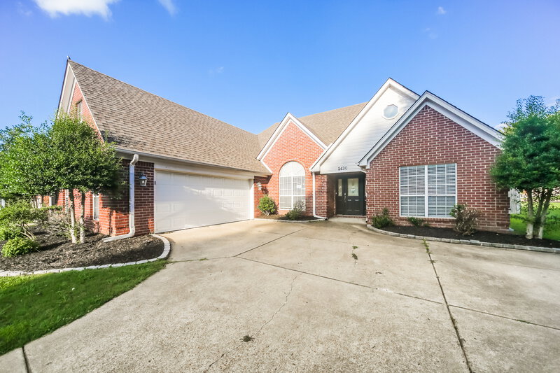 1,925/Mo, 2430 Mason Dr Hernando, MS 38632 Front View