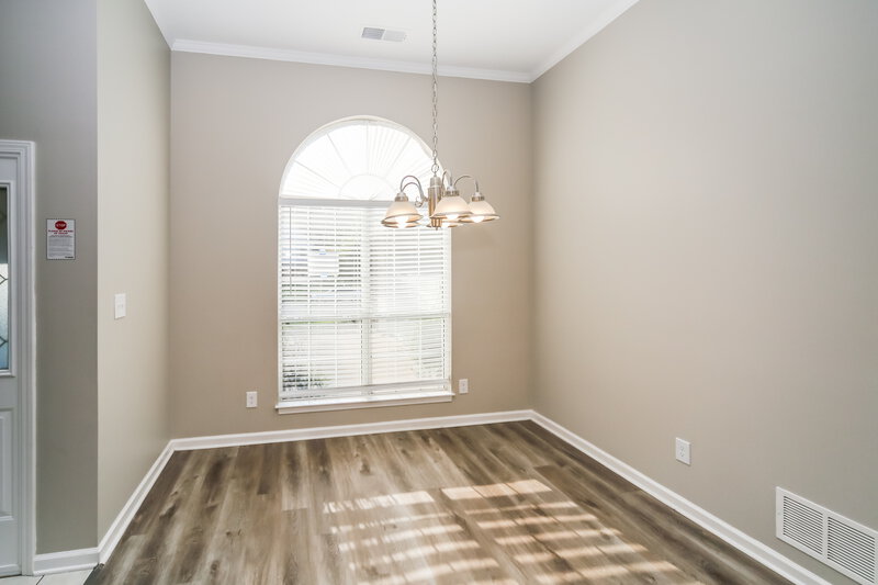 1,925/Mo, 2430 Mason Dr Hernando, MS 38632 Dining Room View