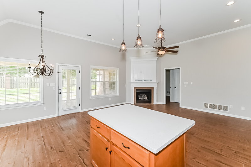 3,130/Mo, 4047 Chaucer Cv Southaven, MS 38672 Living Room View 3