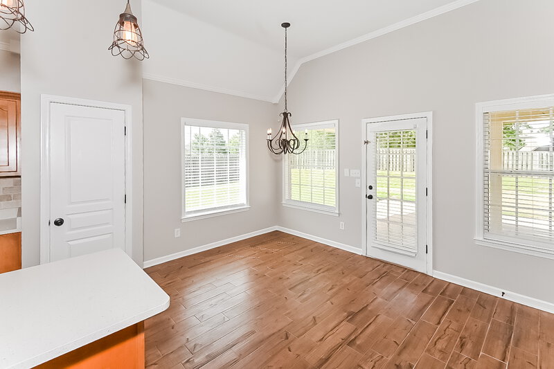 3,130/Mo, 4047 Chaucer Cv Southaven, MS 38672 Dining Room View