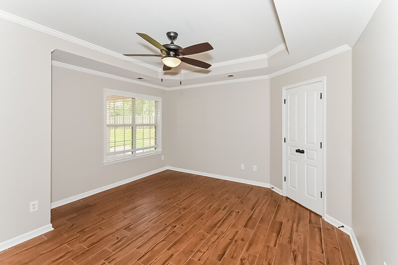 3,130/Mo, 4047 Chaucer Cv Southaven, MS 38672 Main Bedroom View