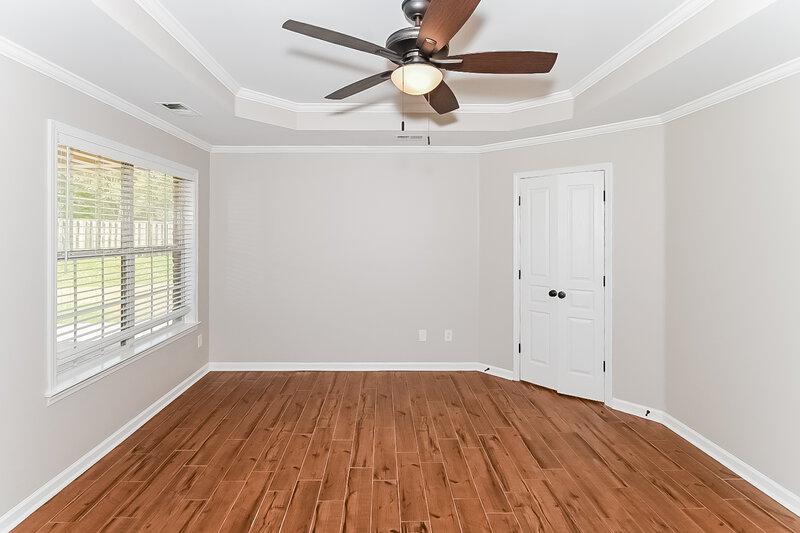 3,130/Mo, 4047 Chaucer Cv Southaven, MS 38672 Main Bedroom View 2