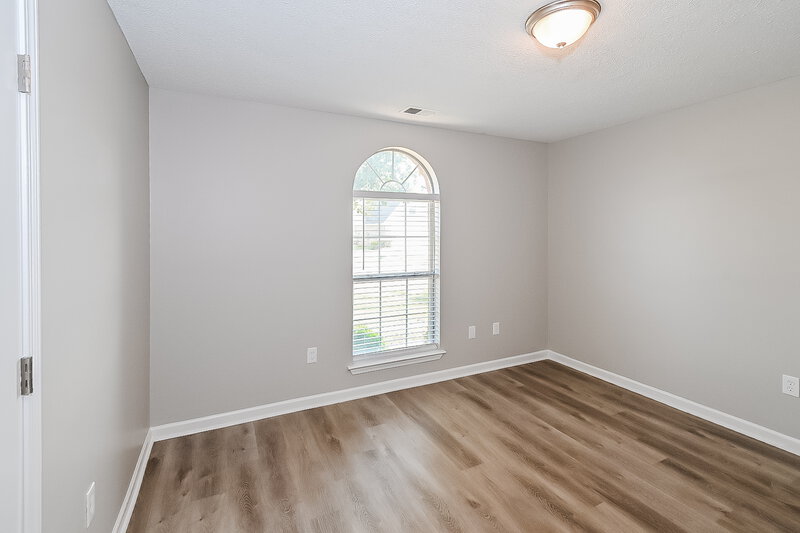 2,650/Mo, 1883 Cresent Ln Southaven, MS 38671 Bedroom View 2