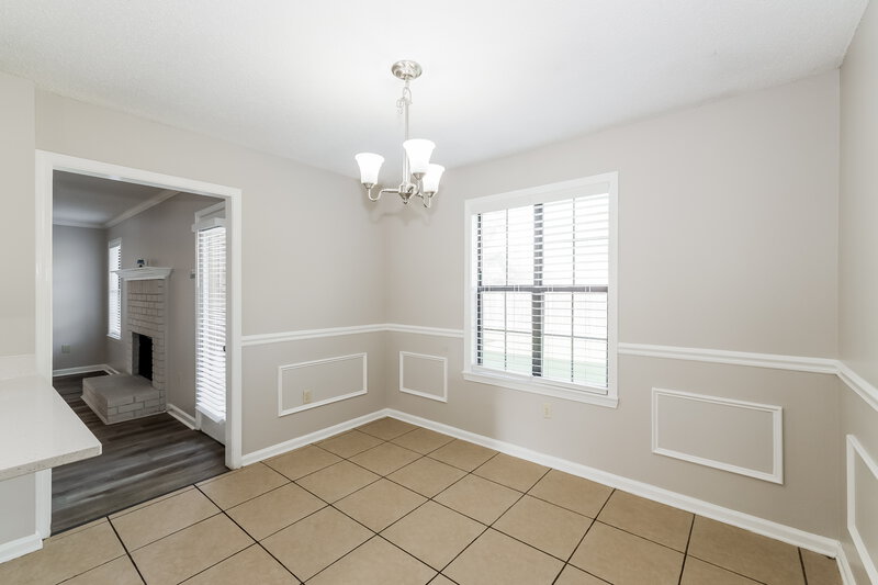 2,135/Mo, 4130 Canna Hill Ct Bartlett, TN 38135 Breakfast Nook View
