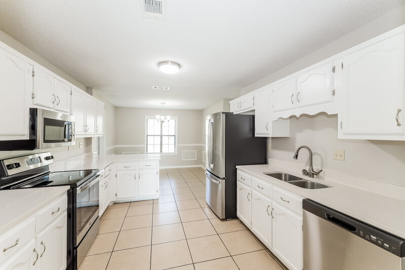 2,135/Mo, 4130 Canna Hill Ct Bartlett, TN 38135 Kitchen View