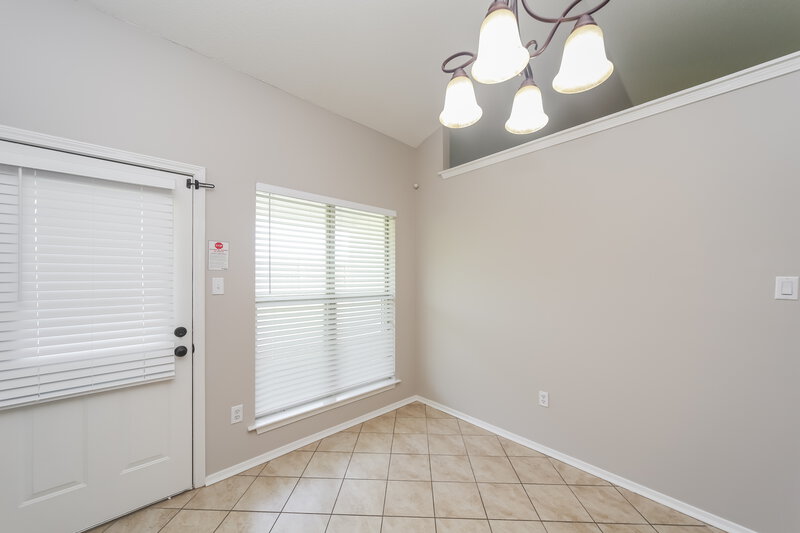 1,560/Mo, 6476 Farley Dr E Olive Branch, MS 38654 Dining Room View