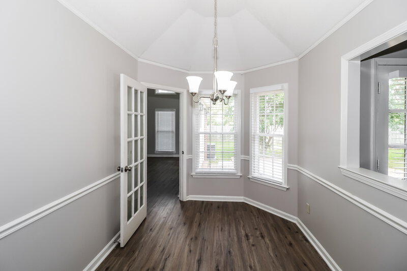 2,545/Mo, 1582 Wind River Cir E Cordova, TN 38016 Breakfast Nook View