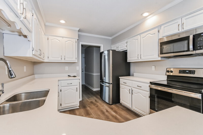 2,165/Mo, 3580 Brandon Ln Bartlett, TN 38133 Kitchen View 3
