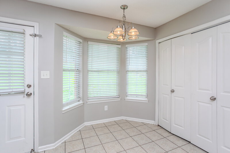 1,680/Mo, 1928 Thomas St Horn Lake, MS 38637 Dining Room View
