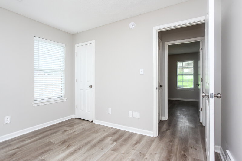 1,680/Mo, 1928 Thomas St Horn Lake, MS 38637 Bedroom View 2