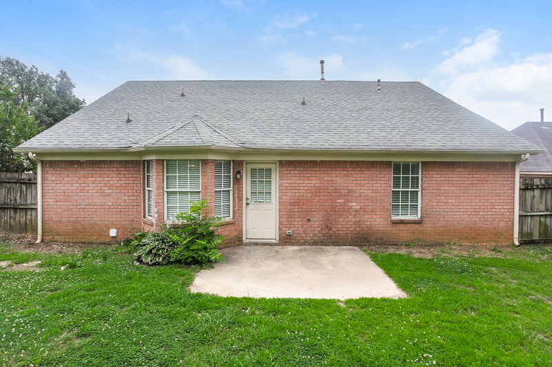 1,680/Mo, 1928 Thomas St Horn Lake, MS 38637 Rear View