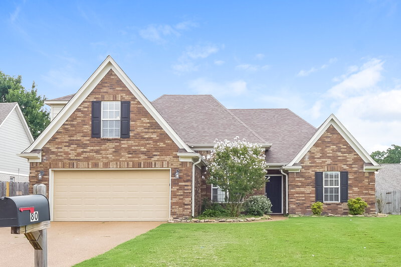 0/Mo, 80 Tate Dr Oakland, TN 38060 External View