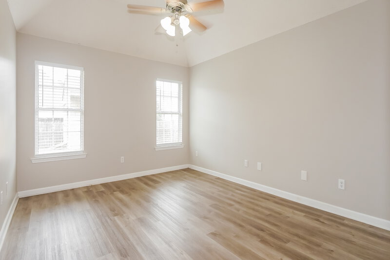 0/Mo, 80 Tate Dr Oakland, TN 38060 Main Bedroom View