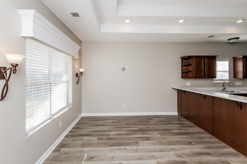 3,290/Mo, 1453 Arcastle Loop S Southaven, MS 38671 Dining Room View