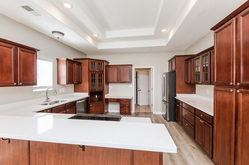 3,290/Mo, 1453 Arcastle Loop S Southaven, MS 38671 Kitchen View