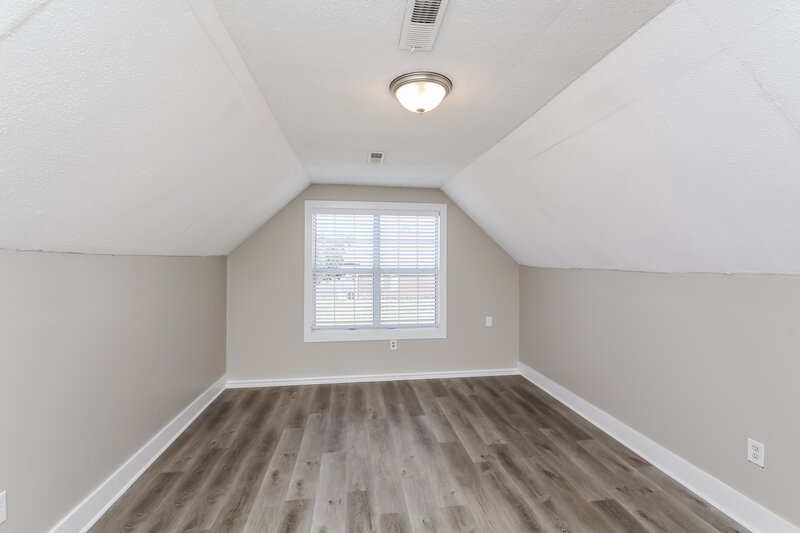 3,290/Mo, 1453 Arcastle Loop S Southaven, MS 38671 Bedroom View 2