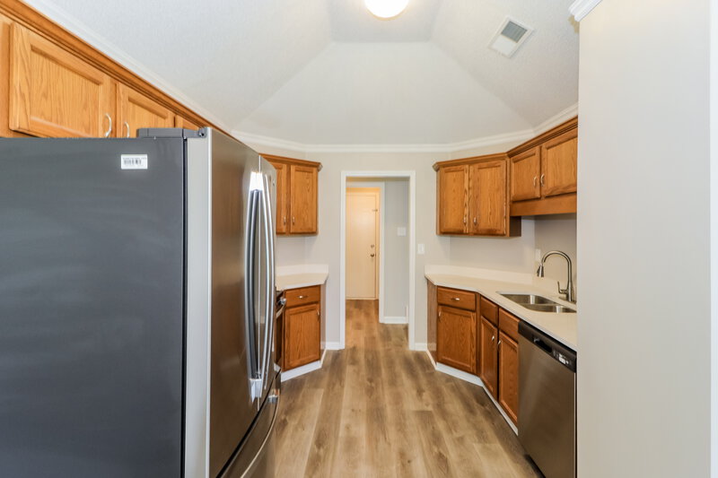 1,880/Mo, 436 Bruins Trce Cordova, TN 38018 Kitchen View