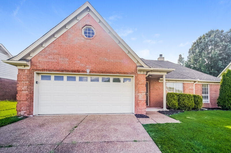 1,935/Mo, 7203 Fox Creek Dr Olive Branch, MS 38654 Front View