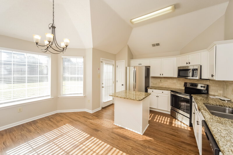 1,935/Mo, 7203 Fox Creek Dr Olive Branch, MS 38654 Dining Room View