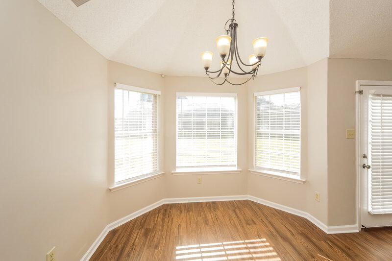 1,935/Mo, 7203 Fox Creek Dr Olive Branch, MS 38654 Dining Room View 2