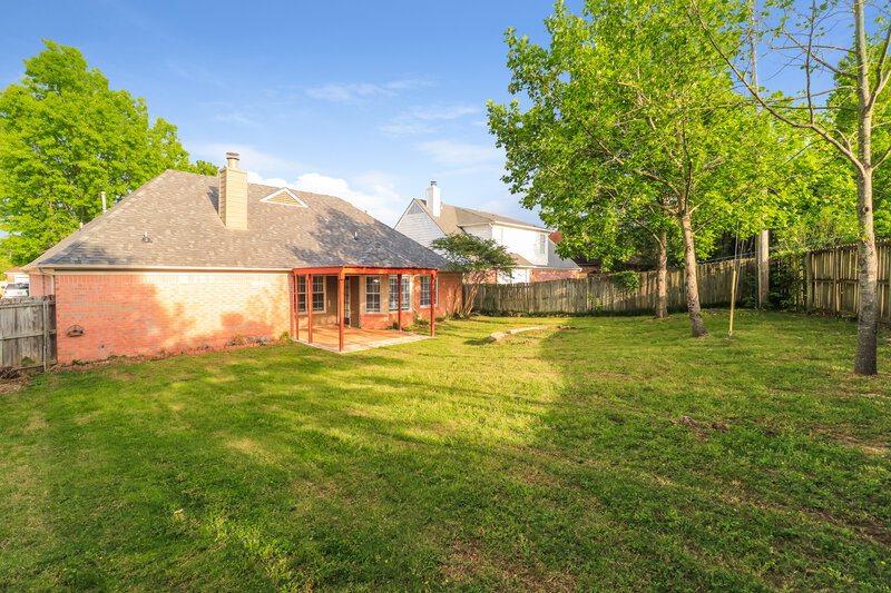 2,075/Mo, 1035 Jessica Lauren Dr Cordova, TN 38018 Rear View 2