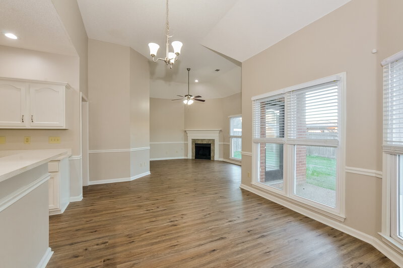 1,915/Mo, 6544 Misslow Cv Millington, TN 38053 Dining Room View 2