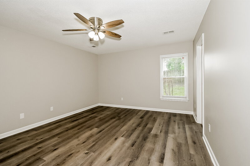 3,180/Mo, 8241 Meadow Vale Dr Memphis, TN 38125 Main Bedroom View 2