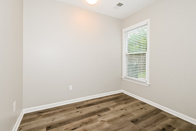 3,180/Mo, 8241 Meadow Vale Dr Memphis, TN 38125 Main Bedroom View 3