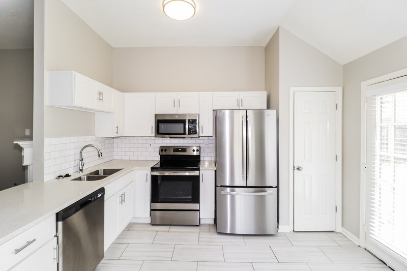 2,650/Mo, 2785 Misty Valley Dr Arlington, TN 38002 Kitchen View