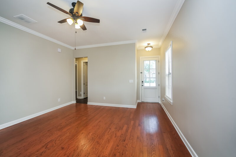 1,775/Mo, 5311 Laurelfield Ln Memphis, TN 38125 Living Room View