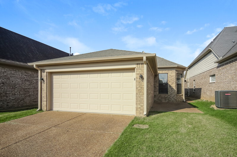 1,775/Mo, 5311 Laurelfield Ln Memphis, TN 38125 Rear View 2