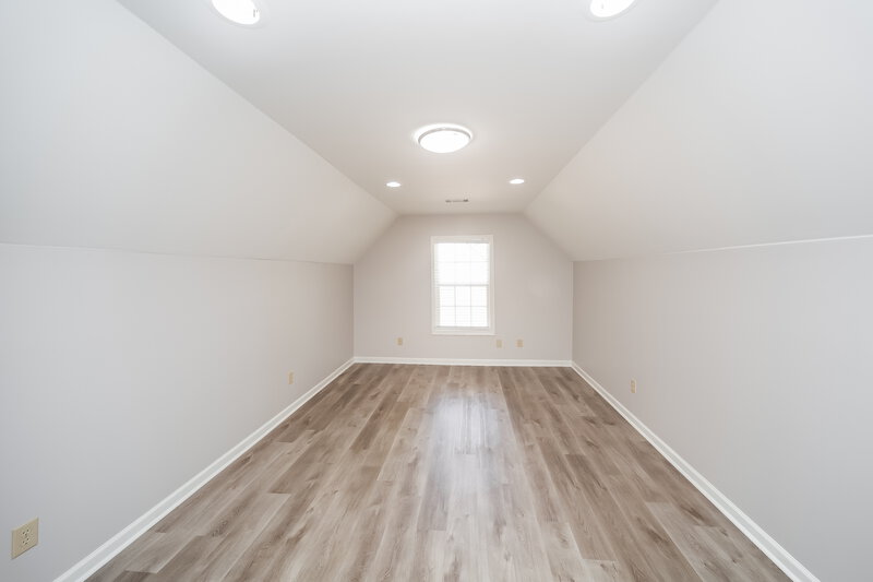 2,050/Mo, 8323 Trinity Rd Cordova, TN 38018 Bedroom View 3