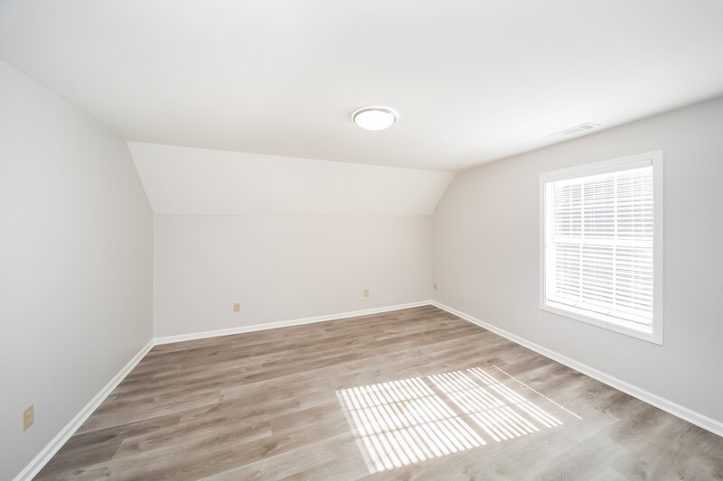 2,050/Mo, 8323 Trinity Rd Cordova, TN 38018 Bedroom View 4