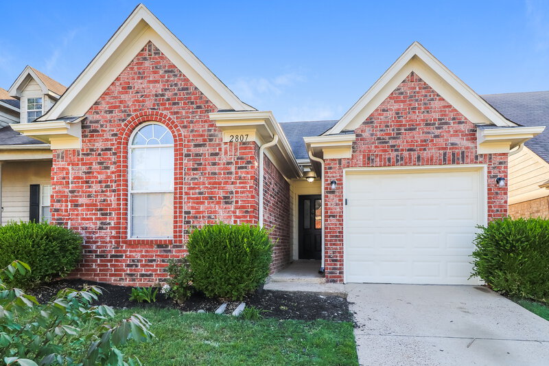 1,455/Mo, 2807 Maggie Woods Pl Lakeland, TN 38002 External View