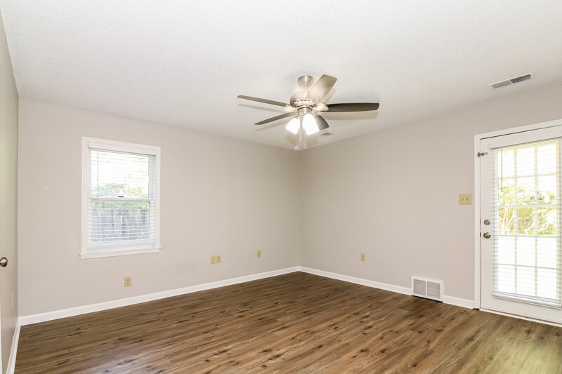 2,050/Mo, 7876 Winchester Hls Memphis, TN 38119 Main Bedroom View