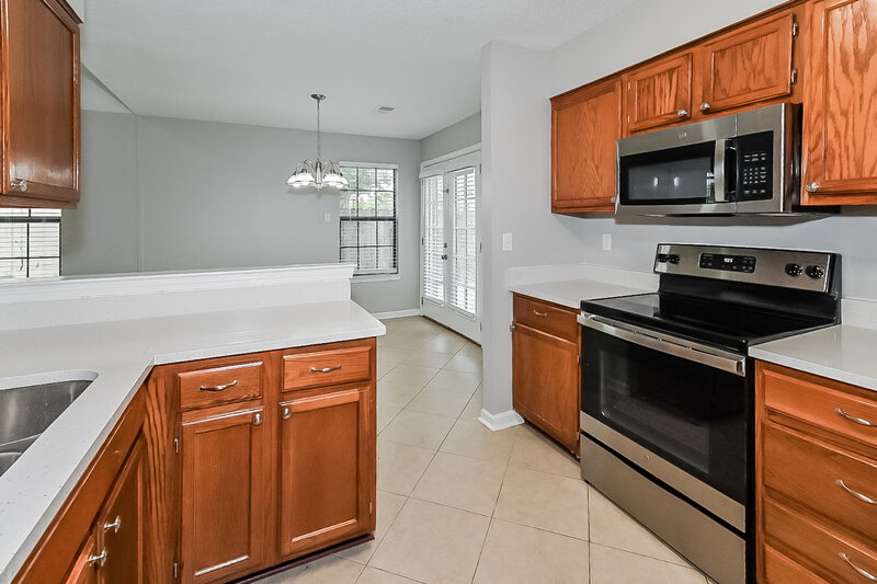 1,735/Mo, 6618 Sleepy Oak Dr Memphis, TN 38141 Kitchen View 2