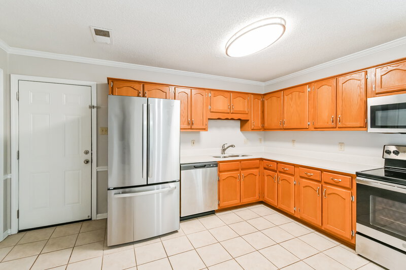 2,000/Mo, 7127 Amber Dr Olive Branch, MS 38654 Kitchen View 2