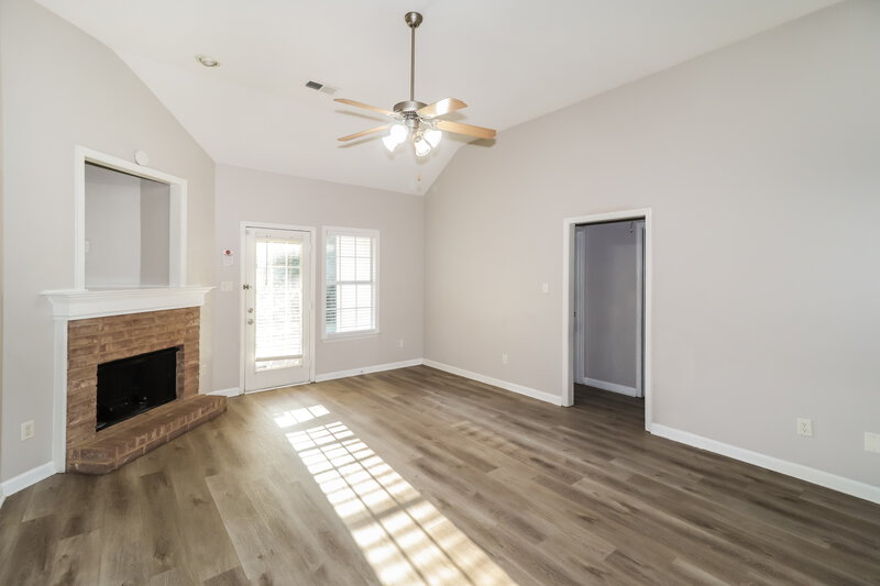 2,670/Mo, 8750 Rogers Park Ave Cordova, TN 38016 Misc View 2