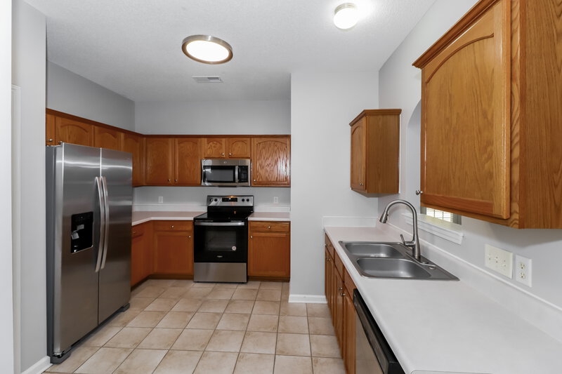 2,670/Mo, 8750 Rogers Park Ave Cordova, TN 38016 Kitchen View