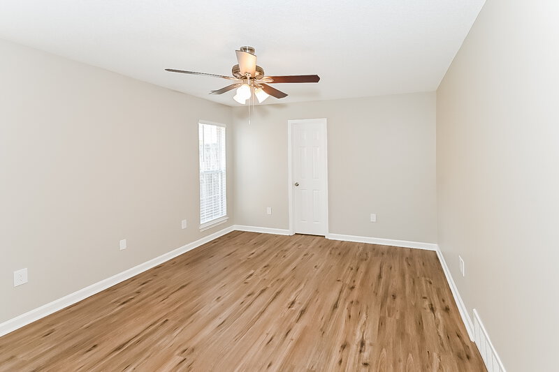 1,825/Mo, 7773 Mary Payton Dr Southaven, MS 38671 Main Bedroom View