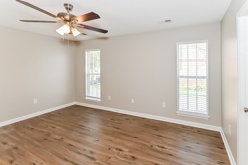 1,825/Mo, 7773 Mary Payton Dr Southaven, MS 38671 Main Bedroom View 2