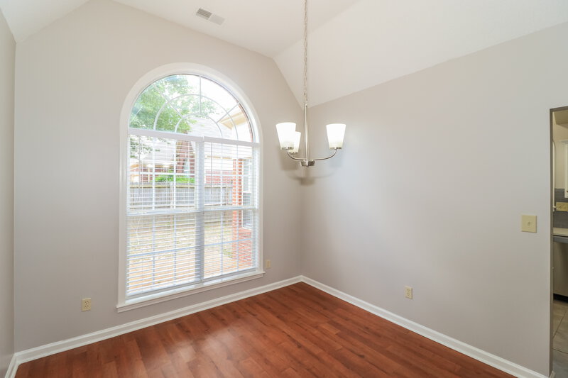 1,700/Mo, 2723 Java Dr Arlington, TN 38002 Dining Room View