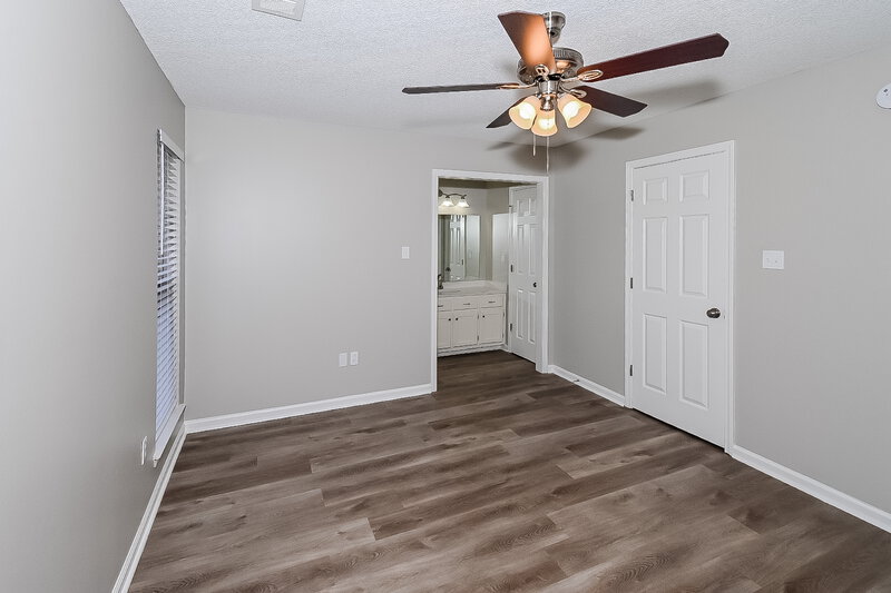 1,940/Mo, 6306 Magnolia Lakes Dr Olive Branch, MS 38654 Main Bedroom View 2