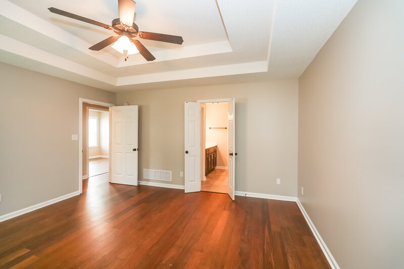 2,055/Mo, 7333 Green Ash Dr Olive Branch, MS 38654 Main Bedroom View 2