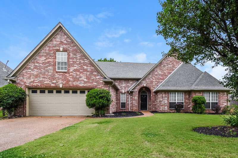 2,345/Mo, 2704 Greencliff Dr Southaven, MS 38672 External View