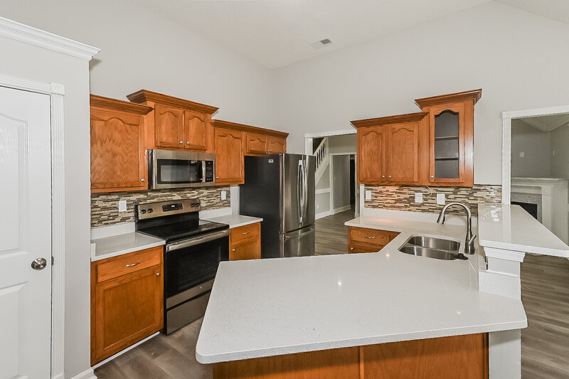 3,180/Mo, 2704 Greencliff Dr Southaven, MS 38672 Kitchen View