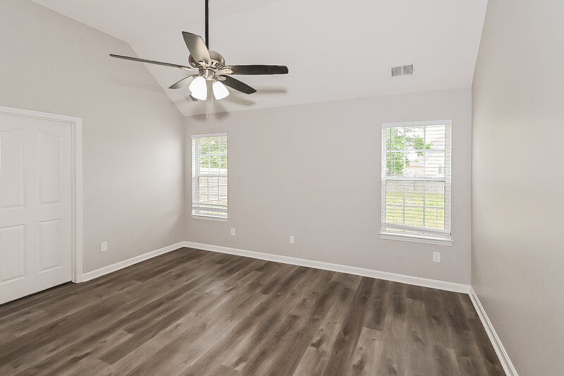 3,180/Mo, 2704 Greencliff Dr Southaven, MS 38672 Main Bedroom View