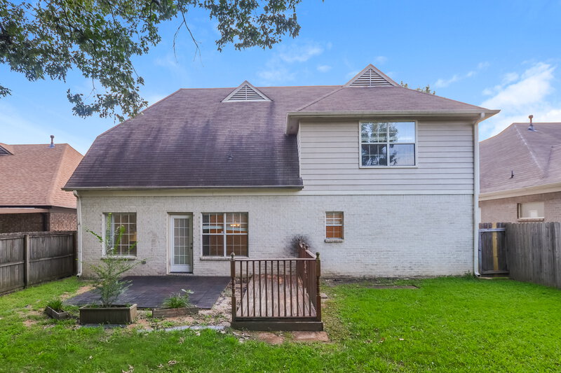 2,100/Mo, 1140 Casentino St Cordova, TN 38018 Rear View