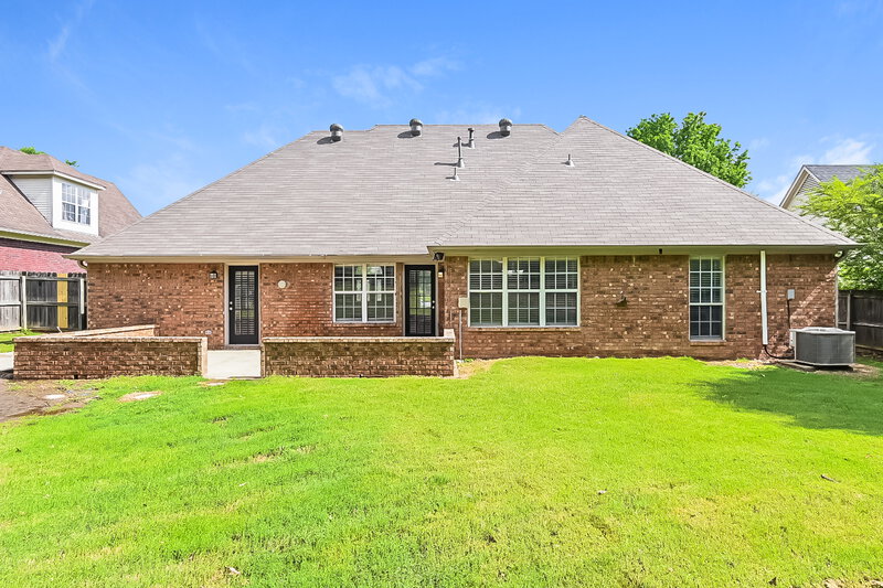 2,870/Mo, 1271 Pendulum Dr Hernando, MS 38632 Rear View