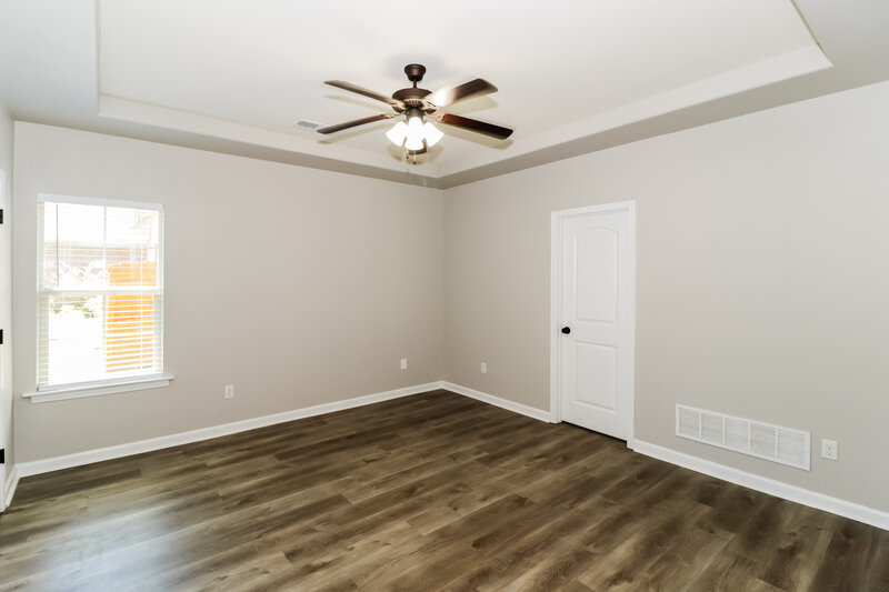 1,770/Mo, 1731 Bellevue Grove Cv Cordova, TN 38016 Main Bedroom View 2